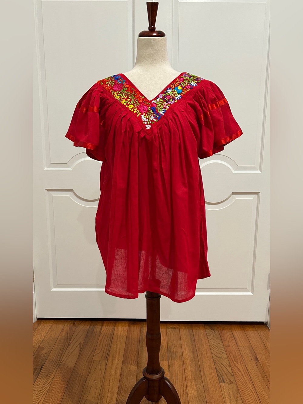 Jazmin V-Neck Mexican top, hand embroidered.Artisan top. Boho, Hippie, handmade.